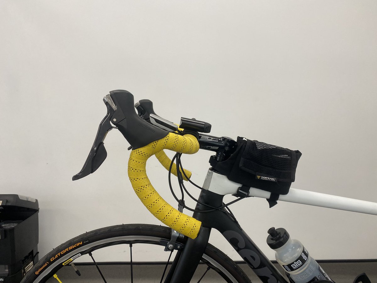 If your handlebars are positioned like this, they likely need to be changed.

#bikefit #physio #physiobikefit
