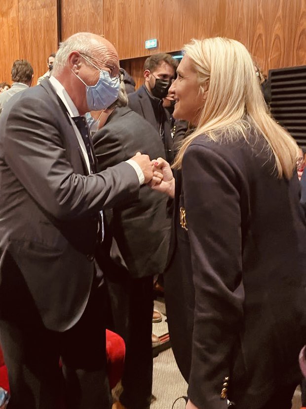 AlexndraBorchio's tweet photo. À #SaintRaphael, aux côtés d’@ECiotti @FrDumont83 Frédéric Masquelier et de nombreux élus du Var pour porter la parole de notre candidate @vpecresse !
#AvecPecresse #Presidentielle2022 https://t.co/TOaYQ0cCuI