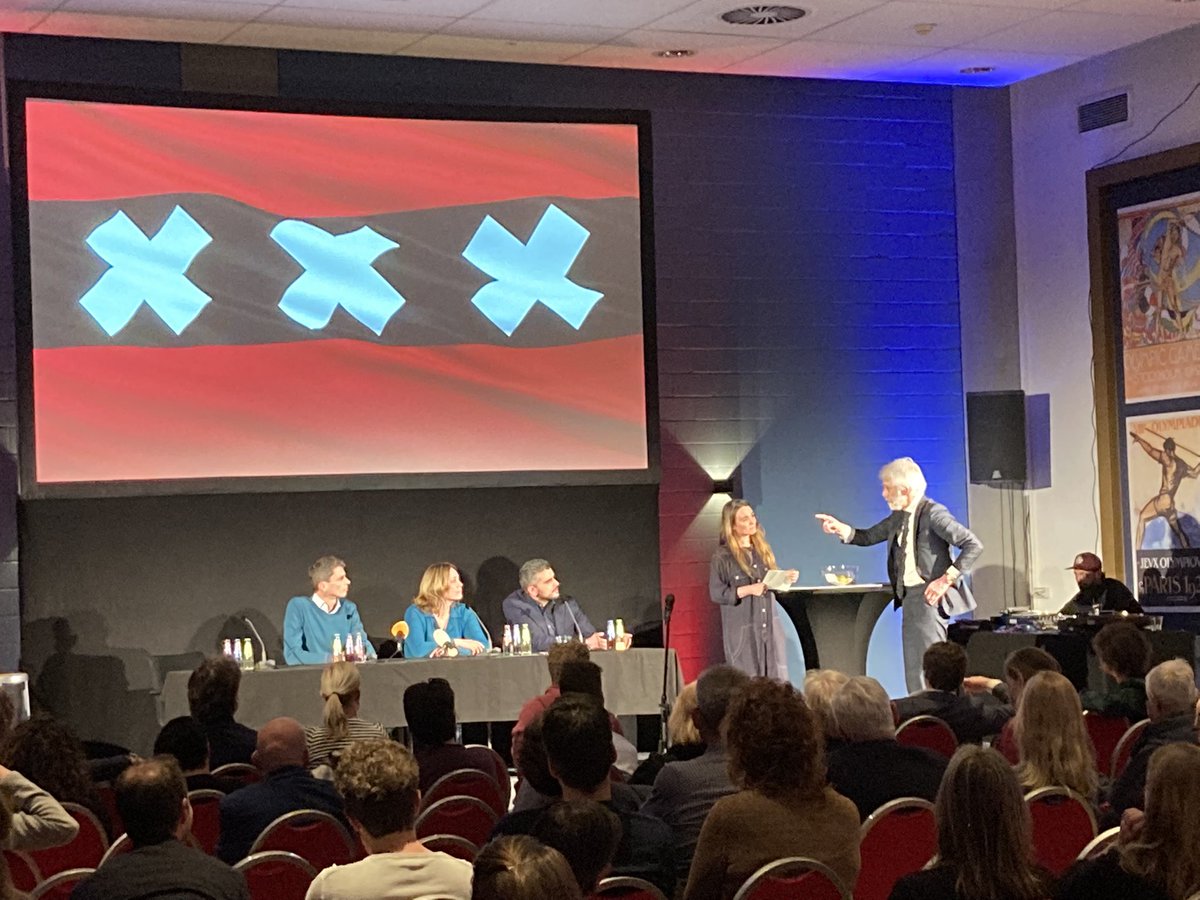 En gelukkig is Erik Scherder nog altijd even fanatiek en enthousiast! Kinderen meer in beweging en minder zitten tijdens de schooldag. Hoe? Vanuit het lectoraat BIOS kunnen we kennis delen! <a href="/SportraadAdam/">Sportraad Amsterdam</a> @HvAUrbanVital