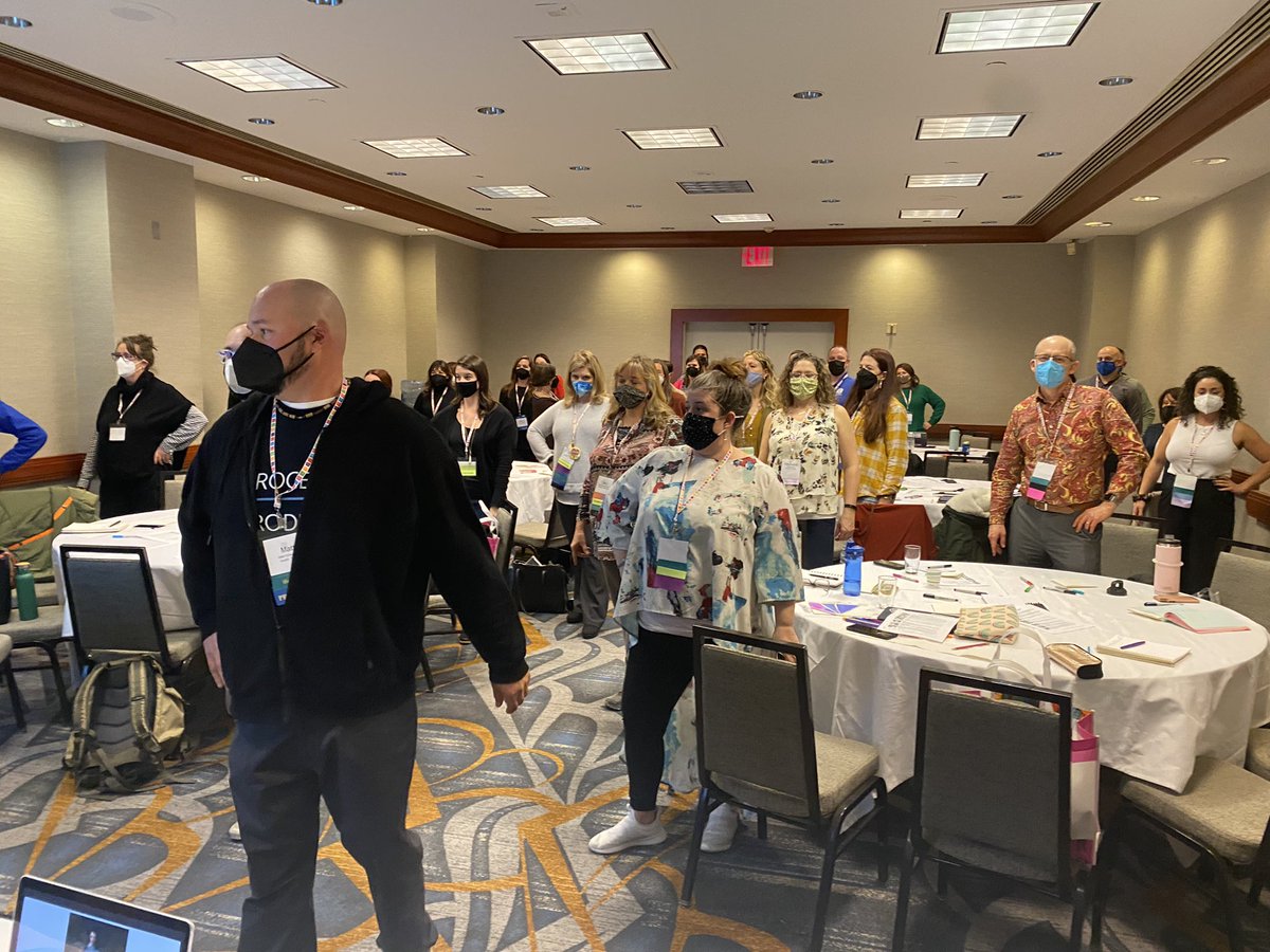 IntegrationEd's tweet photo. We had such a great time presenting today! Thank you to everyone who came and participated in our session! If you are here and see us, say “Hi!”#NAEA22 #artsintegration #VisualArt https://t.co/CgACSrX5Qu