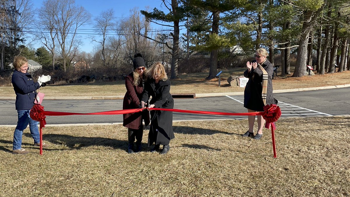 DickersonSchool's tweet photo. The Dickerson Story Forest is officially open! Thank you to all who attended our ribbon-cutting ceremony this morning! We invite all our families to enjoy the StoryWalk at their leisure. Thanks to the Ed. Foundation for funding this amazing literacy installation!  #WeAreChesterNJ https://t.co/1batTuIzfq