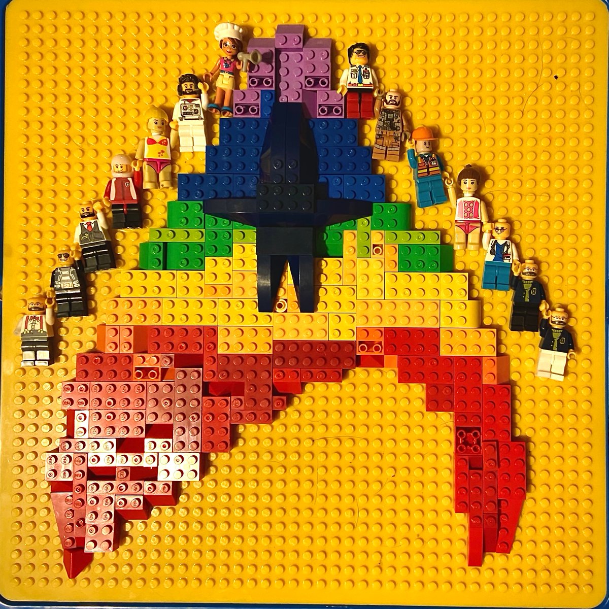 GottaBeCrazy2's tweet photo. Live long and prosper on #FirstContactDay! π
#GISH2021 #Item167: Use LEGO bricks to create your artistic vision of a future where diversity, unity, or innovation reign. #MakeTrek #ThinkTrek #GISH https://t.co/gX0UH2KMzH