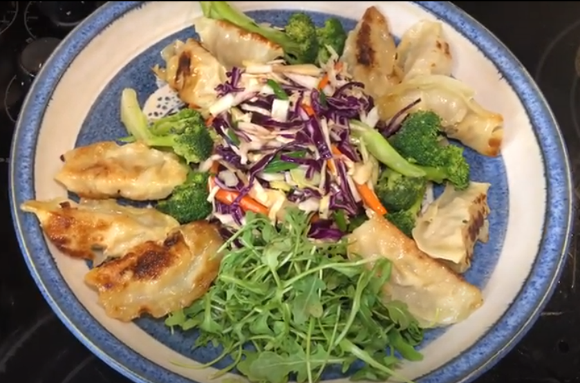 MHRoshid7's tweet image. #Fearlesscooking #Cookingrecipe #chowdownvietnam #Recipe youtube.com/watch?v=Dd797I…