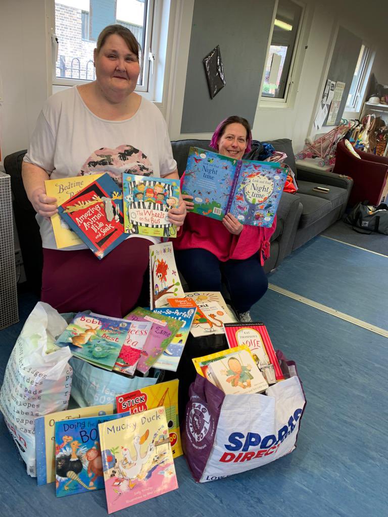 SmallProjectUK's tweet photo. Happy World Book Day! We include books with every bundle we give out because it’s so important for kids to have the opportunity to read. Consider donating spare books to help families in need to help foster a love of reading! #makeasmalldifference @OasisWaterloo https://t.co/4W6A8o3Emq