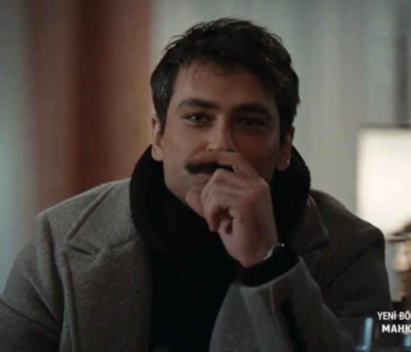 Koğuş ekibinide takmışsın peşine. Kabile gibi oldunuz yemin ediyorum ahahahaha 😂

#Mahkum • #ŞehrinKralları