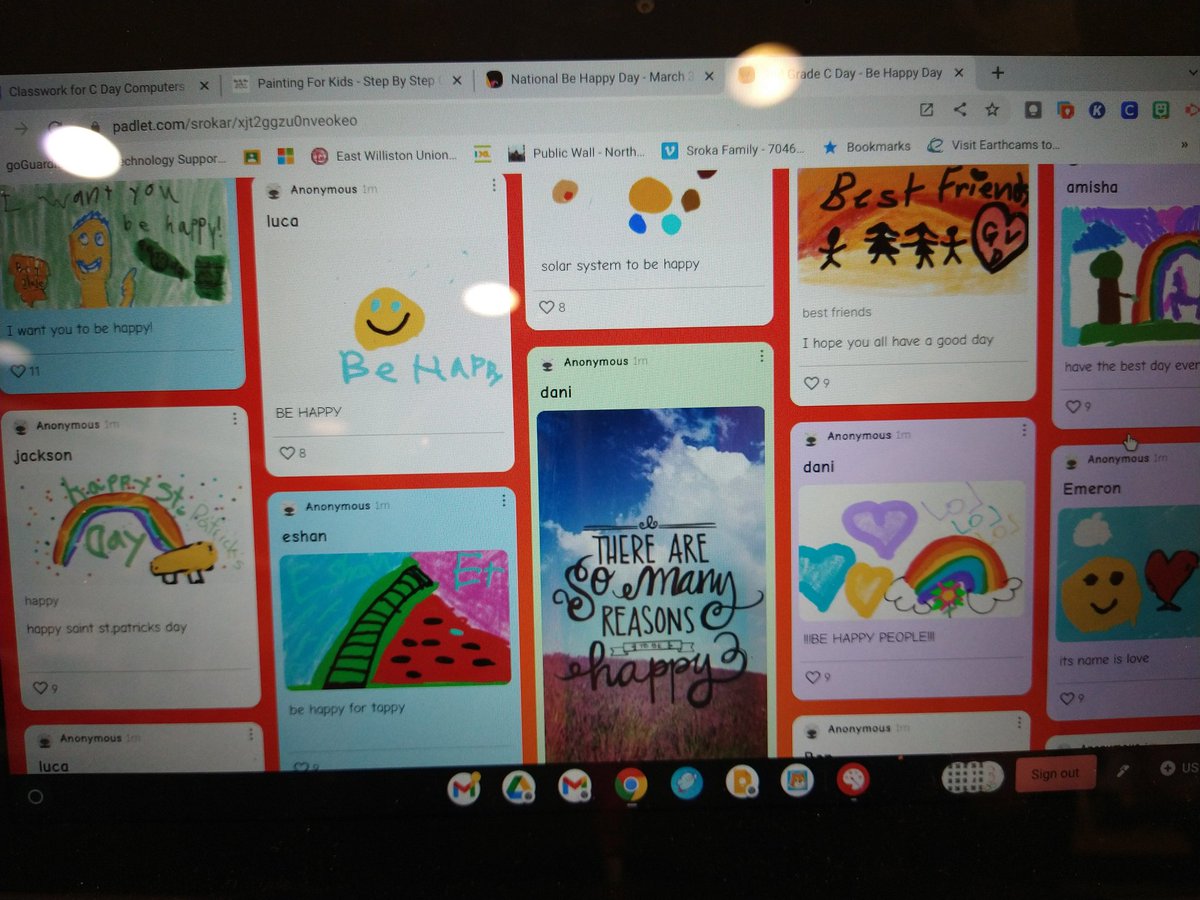 NSComputerTech's tweet image. @NSComputerTech today 3/3 is #NationalbeHappyDay . 2nd, 3rd & 4th grade ss used Google canvas to draw digital pictures to share with their classmates in @padlet. To get our SS inspired we danced to Happy by Pharrell Williams.
@EWSDTech
@NorthSideEW