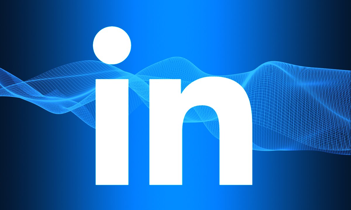 LinkedIn is the main channel B2B marketers use to distribute content.

#linkedinstats #b2b #marketing