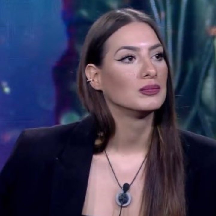 atakotodo's tweet photo. YO SOLO VOY A VER LA GALA PARA VER A ESTA DIOSA
RT SU TU IGUAL♥️🛐
#Secret3M #SecretGala8 #TongoNissy https://t.co/ilg5A9dbSa