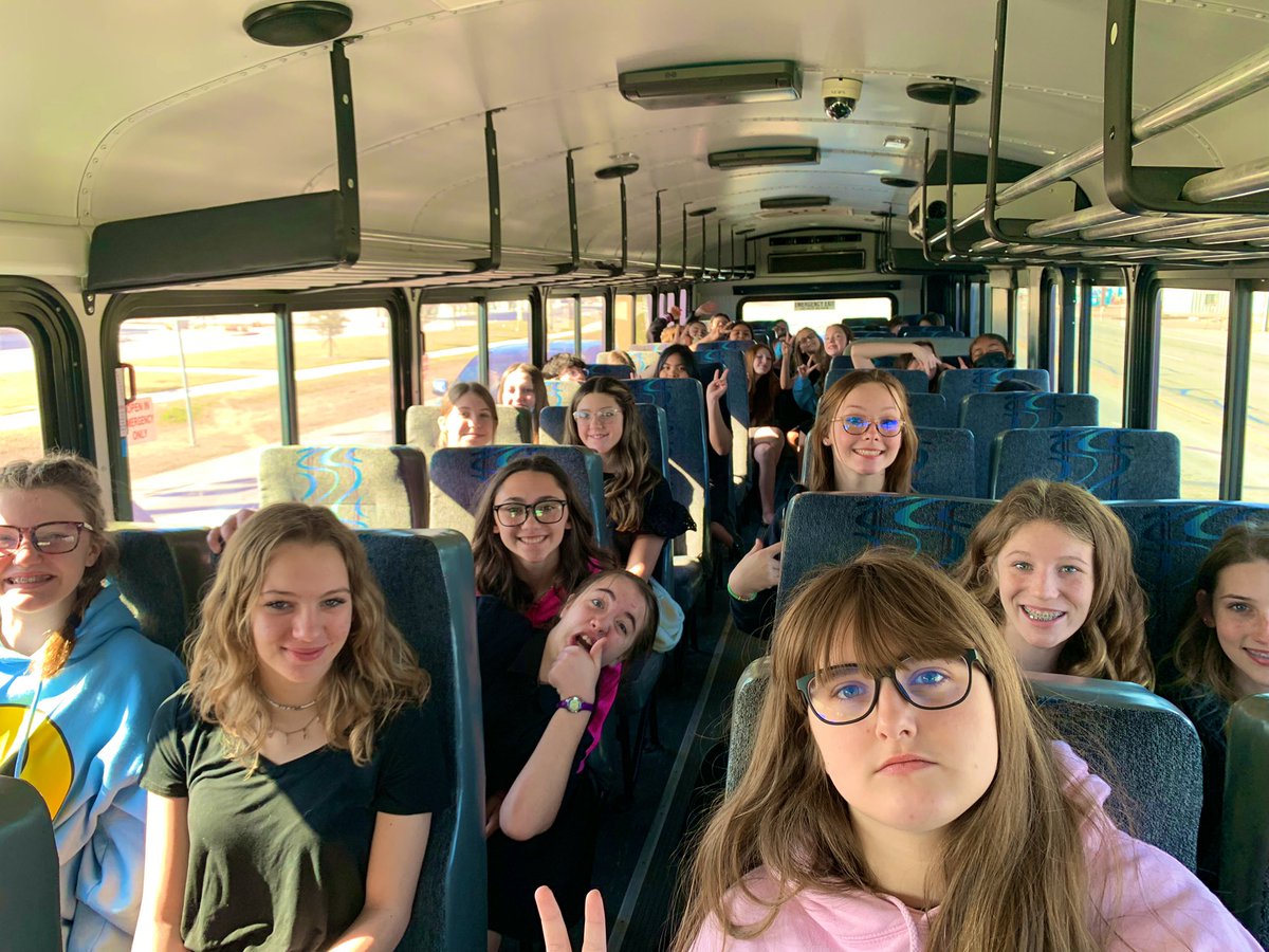 AMS girls on their way to UIL today!! Wish them luck! #gisdgr8ness <a href="/granburyisd/">Granbury ISD</a> <a href="/AMSpirates/">AMS</a>