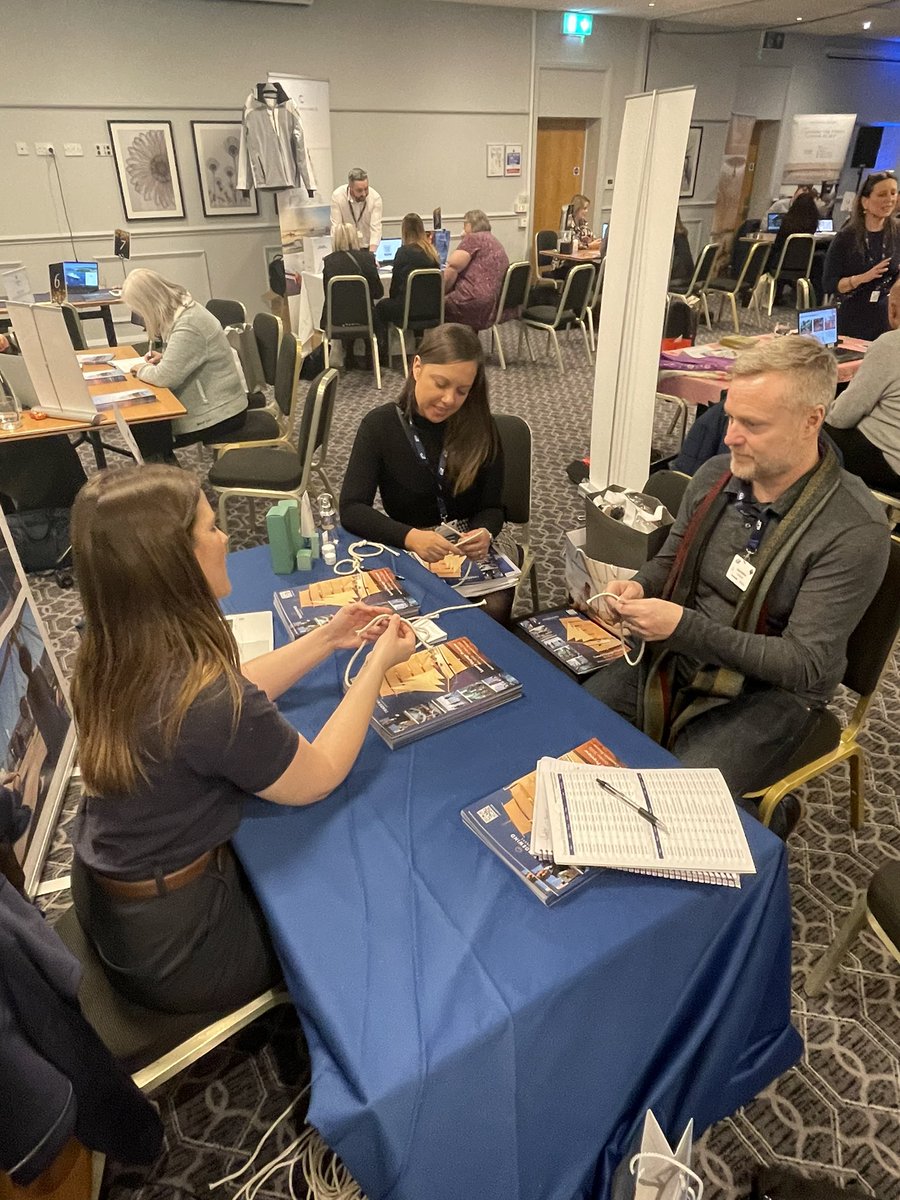 We're out and about today...our Jason and Danielle here practicing their nautical knots with friends from <a href="/TradewindVoyage/">Tradewind Voyages</a> at a @CLIAUK #luxury event.
#clialuxury #cruiseexperts #notknotexperts