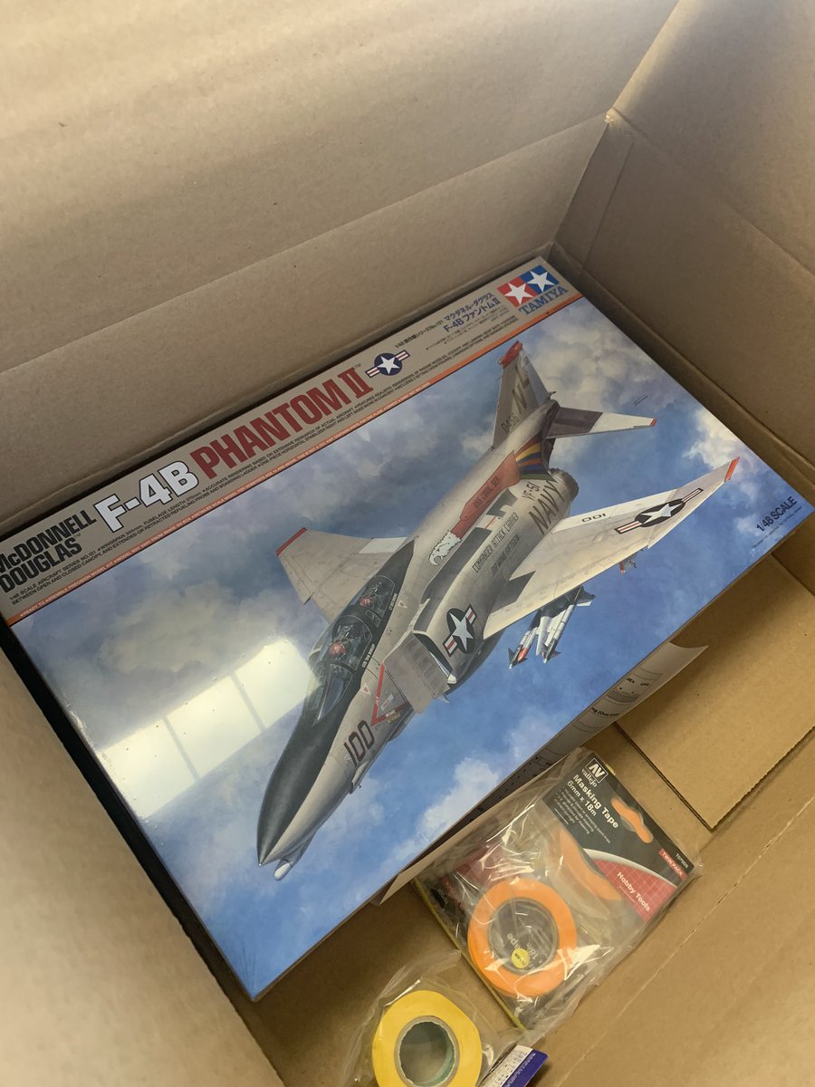 scale_model_kit's tweet photo. Today is a good day. Two new #modelkits arrived today and I’m fired up. #scalemodel #tamiya #WWII #modelstash #modelismo https://t.co/EqPoXOpNlF