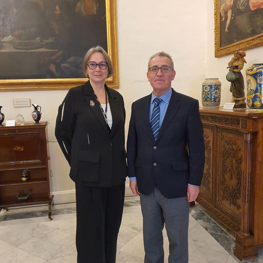 This morning I met with Dr Irina Pereverzeva of the Russian Center for Science and Culture and discussed the need for social peace between Maltese, Russians and Ukrainians living together on these islands.