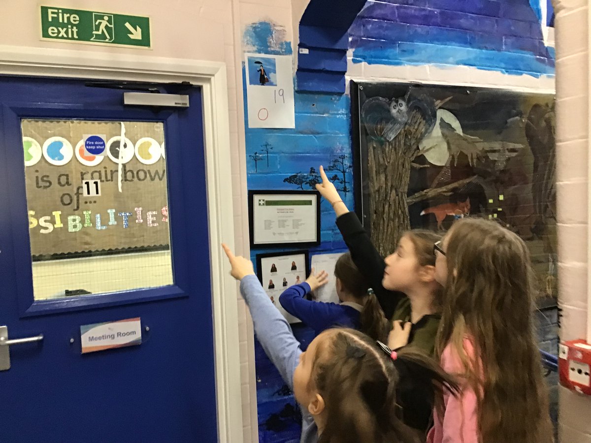 InglehurstJun's tweet photo. What a fantastic day we have had for World Book Day in Aquila class! We loved listening to stories with our hot chocolates as well as running around school completing the book character hunt! #worldbookday #IJSYear4 https://t.co/ZyfNM8A74j