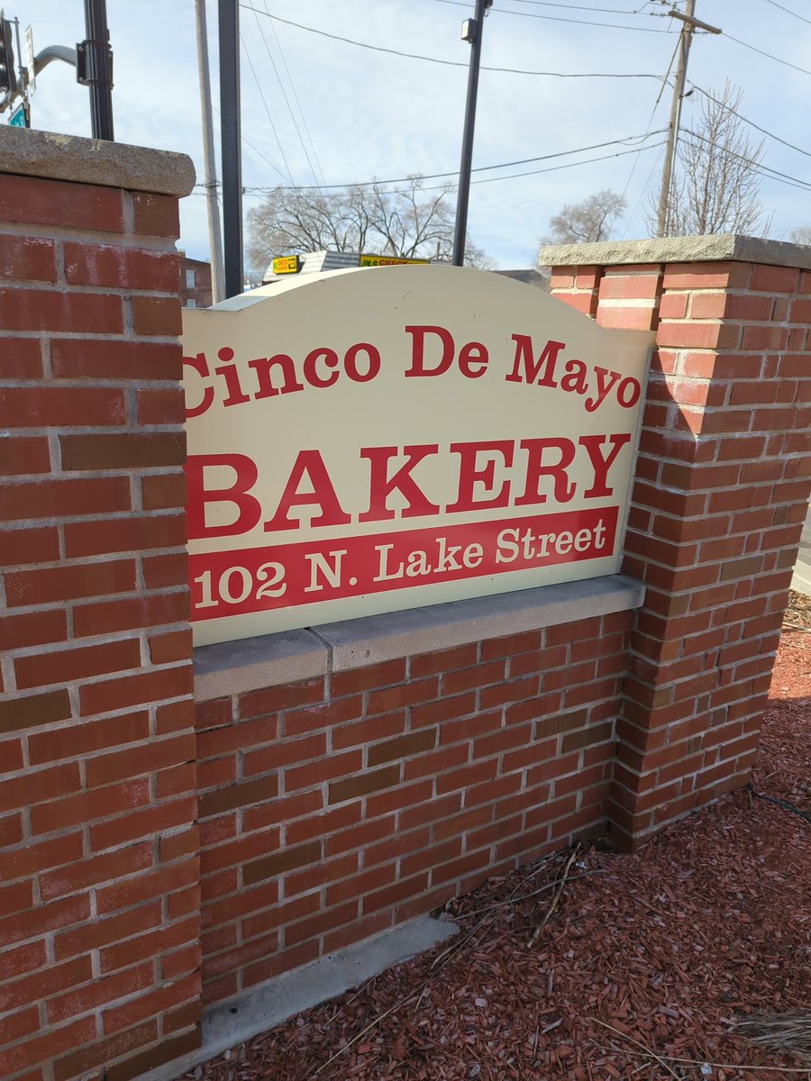 Quetzally__A's tweet image. #EDU3620 @DrSouthall. History- the history of the Mexican Independence. English- creative writing prompt. Math- measurement.