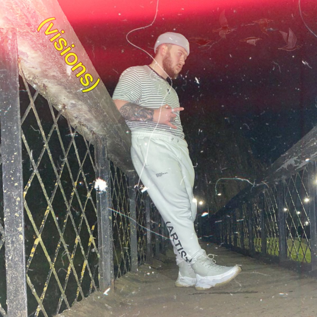 Its_LeeThomson's tweet photo. Rewind back to december, people telling me i aint gonna make music &amp; I shouldn’t bother, fast forward to now &amp; I’ve just released my first album. VISIONS is out on every streaming platform 🙏🏻🤍 https://t.co/QNIFmMGT3r