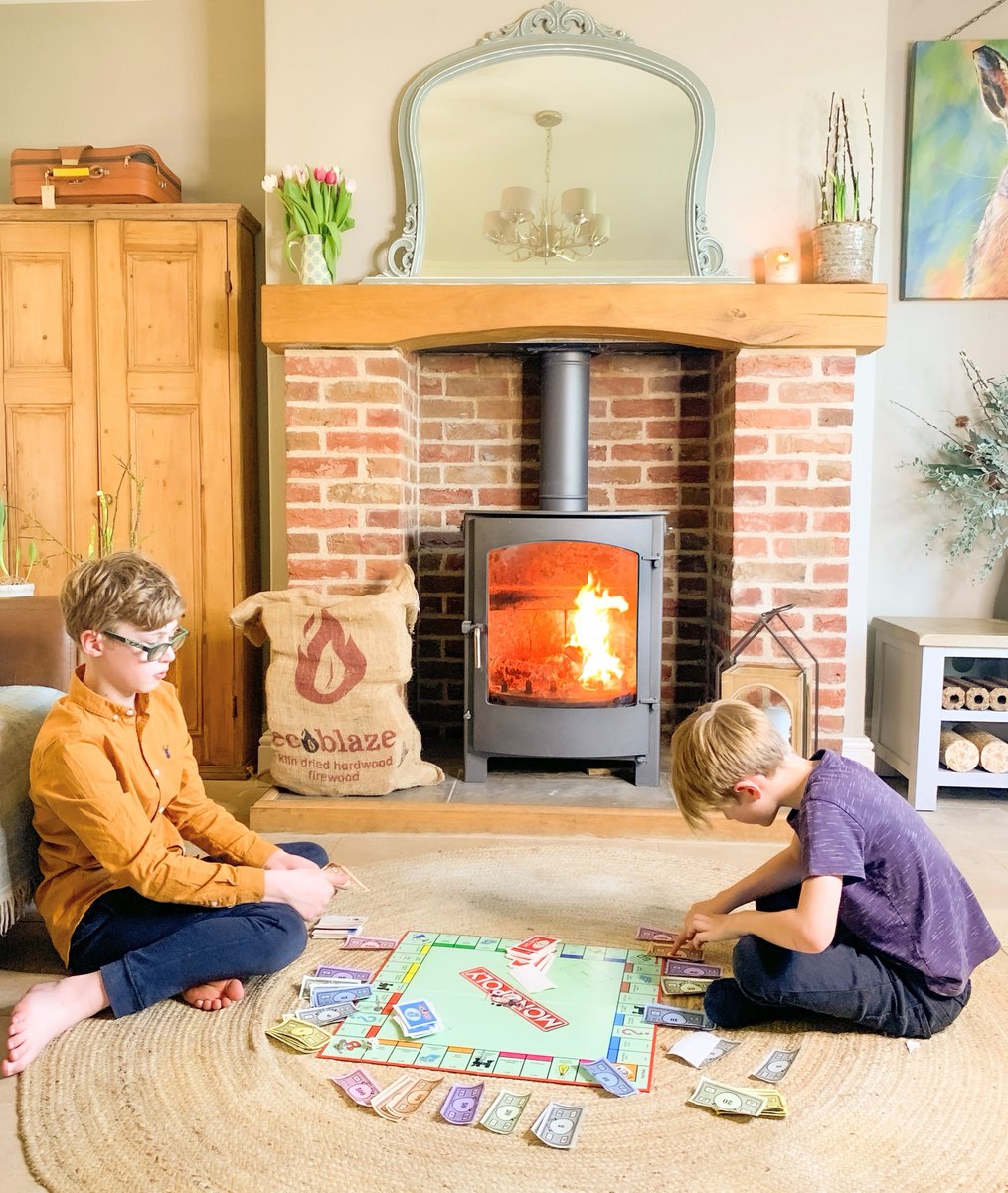 Be one of the first to try our NEW Ecoblaze hessian firewood bags…

bit.ly/35mqeIX

This 60 litre hessian bag of hardwood logs is super easy to move from log store to log burner.

Secure a generous supply of logs ASAP through our White Horse Express page.