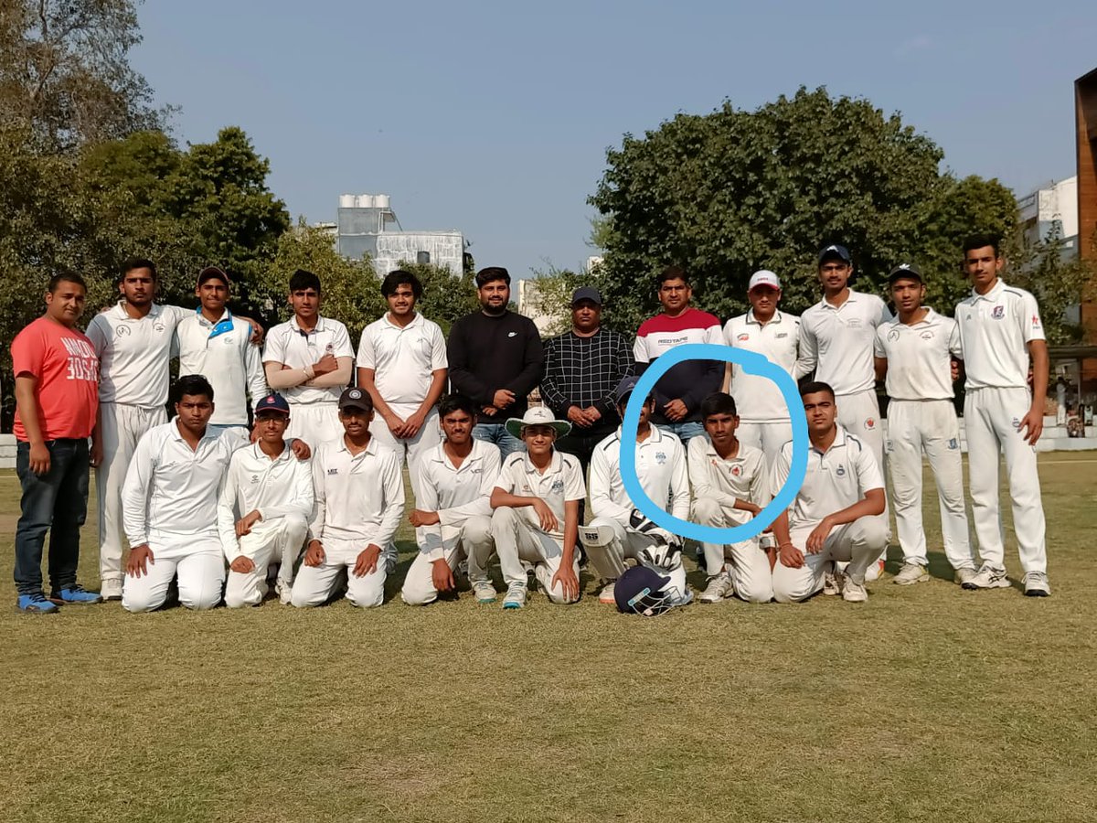 RPVVSHALIMAR's tweet photo. One of our student, Prateek was part of the team which  secured first position in Delhi State #Cricket Tournament U-17 Junior boys.

Congratulations!!
@Dir_Education https://t.co/1vP4HdlCWZ