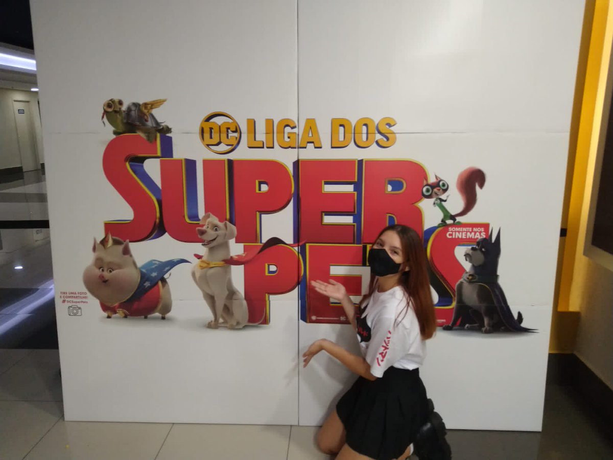 gotharobin's tweet image. vocês viram a cadelinha nova que vai aparecer em super pets?!