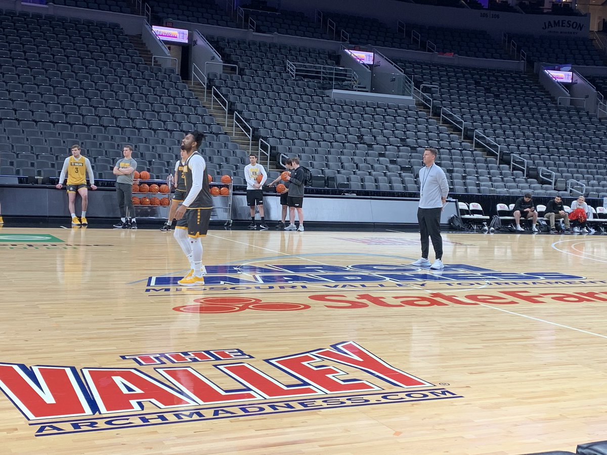Valpo Athletics (@valpoathletics) on Twitter photo Shootaround time at the Enterprise Center for <a href="/ValpoBasketball/">Valpo Basketball</a>. #GoValpo #WeAreBeacons Shootaround time at the Enterprise Center for <a href="/ValpoBasketball/">Valpo Basketball</a>. #GoValpo #WeAreBeacons