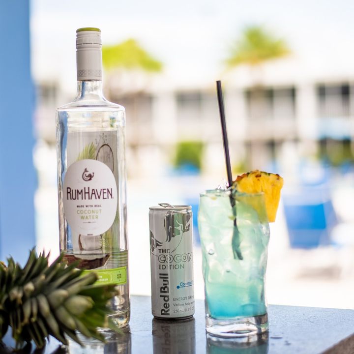 BResortOrlando's tweet photo. Calling all Spring Breakers!! Still looking for last-minute plans? Book with B Resort today for a trip full of memories you won't forget!
#orlando #visitorlando #lovesoflo #disney #disneyworld #waltdisneyworld #vacation #collegebreak #collegetrip #springbreak #springbreakers https://t.co/zd7tb2TVTU