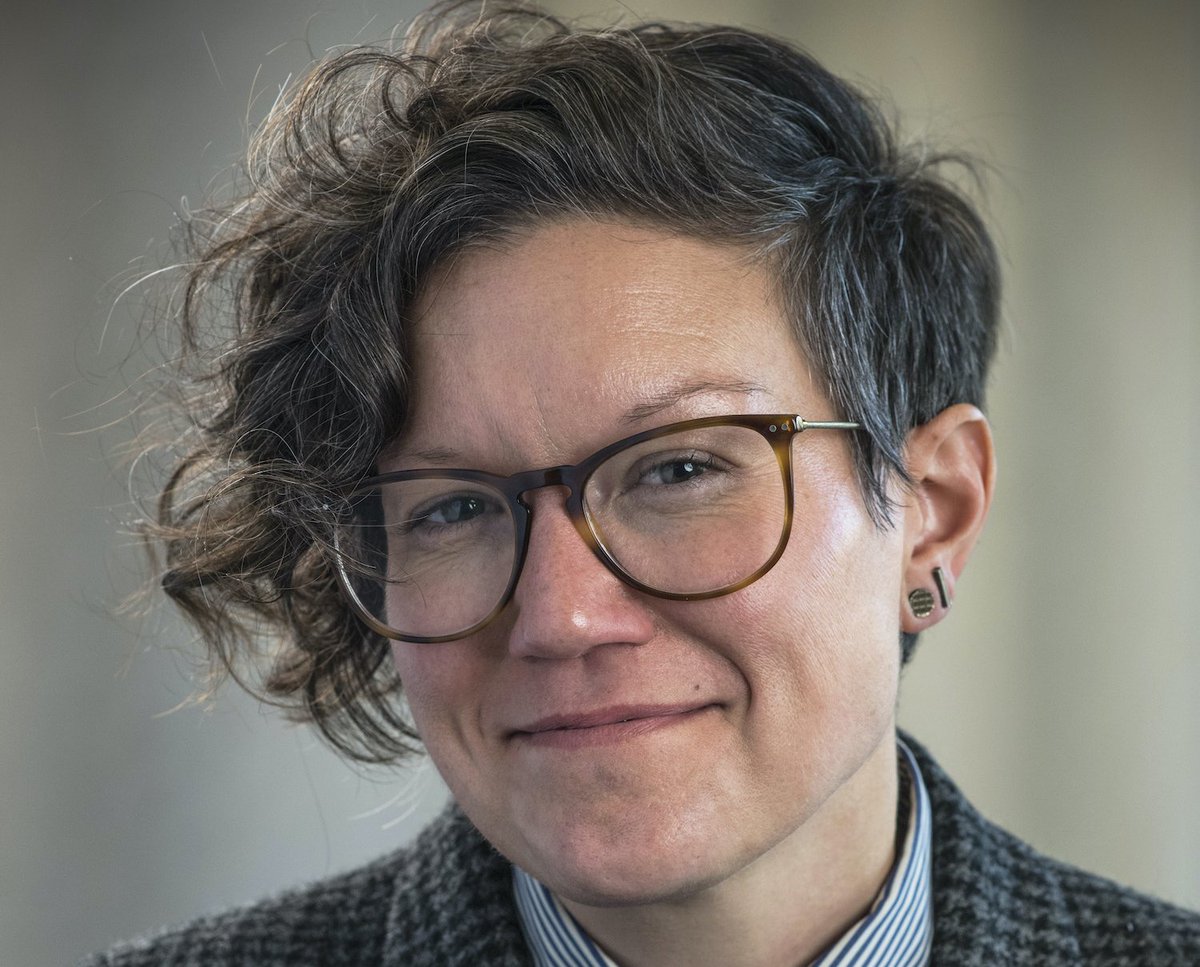 🎉 We are thrilled to announce that @bmdavis14 will join the growing <a href="/UMassPolicy/">UMass Public Policy</a> faculty this fall! Her research interests include anti-poverty policy &amp; implementation, nonprofit organizations, social inequality &amp; administrative burdens.