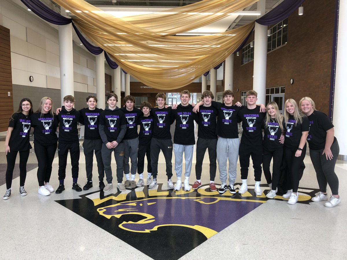 WaconiaWrestlin's tweet photo. Thank you @WaconiaSchools @Waconiasuper @WaconiaChamber for sending our athletes out in style. @MaxMcenelly @dot_mon3 @Mueller_Gage_27 @AlexRiley42 https://t.co/6udHDQT290