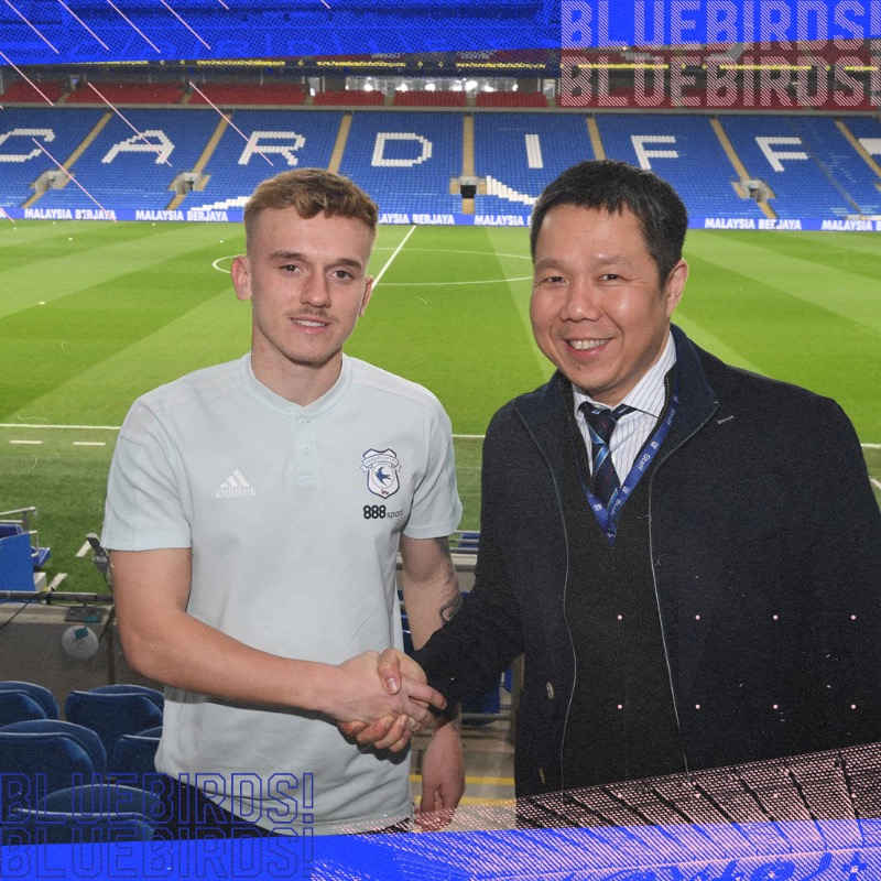 CardiffCityFC's tweet photo. ✍️

We are delighted to announce that @isaakdavies77 has signed a new contract with #CardiffCity!

#CityAsOne