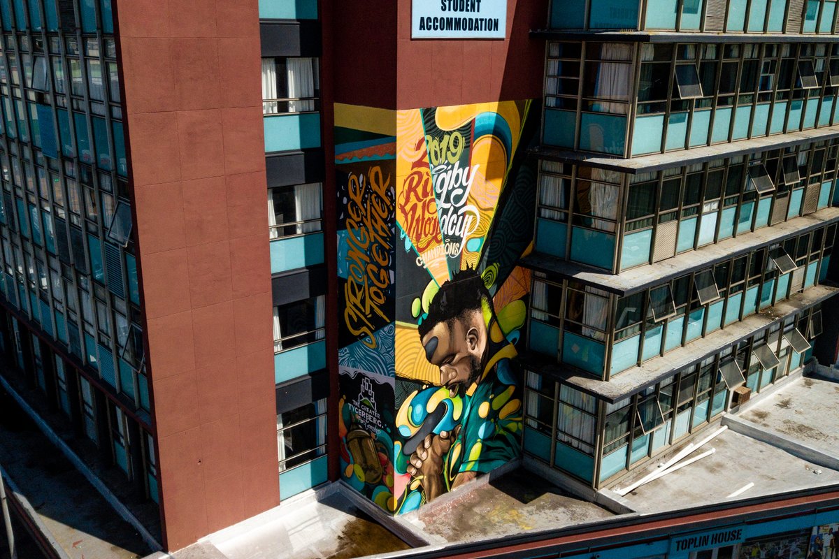 gtp_the's tweet photo. A quick appreciation post and #throwback to this incredible mural that was done for the 2019 Rugby World Cup Champions titled "Stronger Together" by artist Murray Cowan aka Strange Harvest.

#myGTP #bellville #capetown #streetart #art #mural #streetstyle #colour #arts https://t.co/ROdHzMJoGt