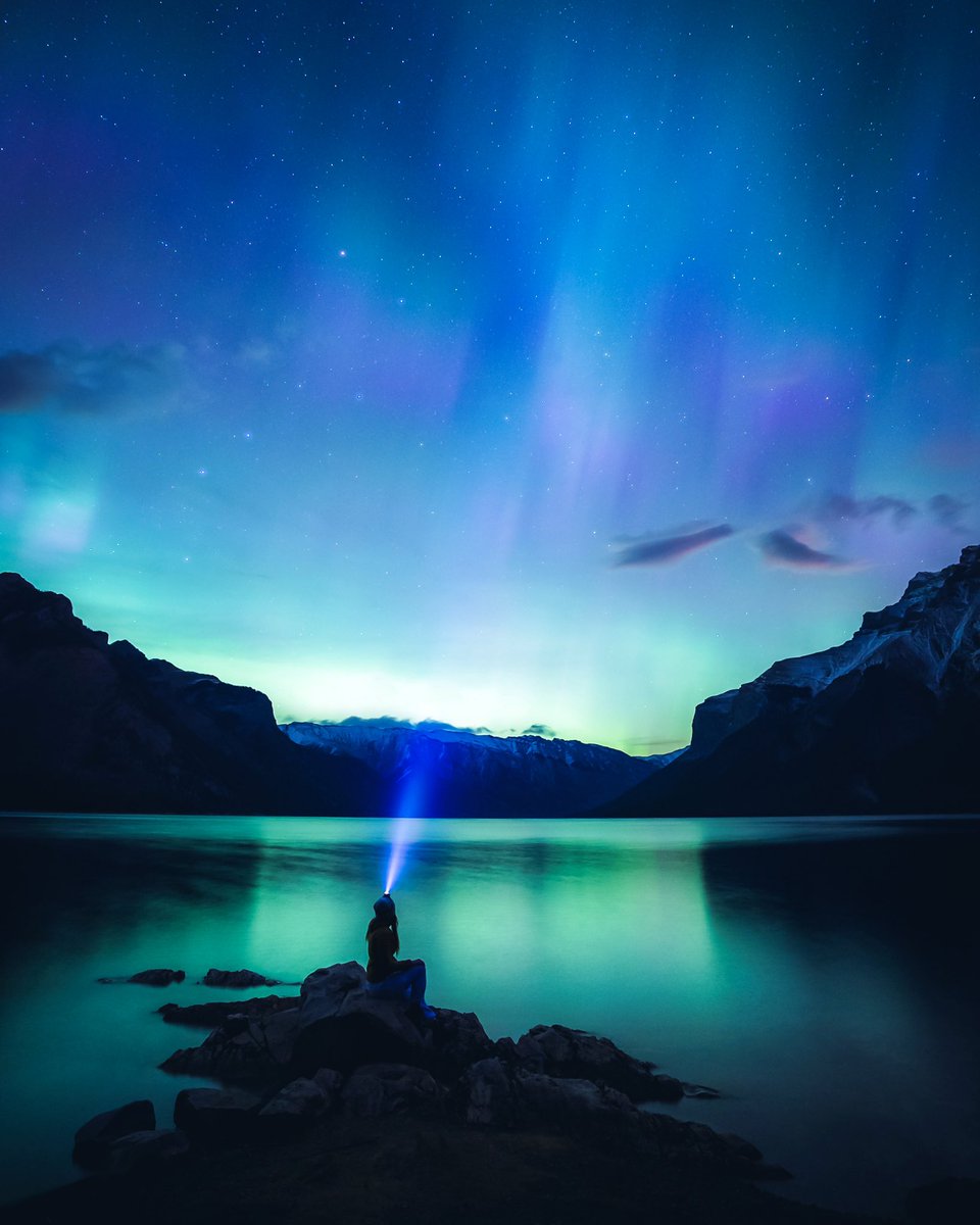 jennadixonphoto's tweet photo. Gm!! I’d love to introduce my newest mint on @withFND called “Recognition” 💙

There are moments in this lifetime that signal an emotion of deep recognition and universal gratitude. And sitting here beneath the stars, my path in this life and in this career felt wildly clear ✨ https://t.co/VF9gztonK2
