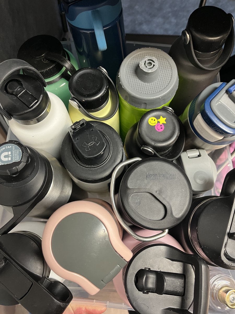 RanchViewMS's tweet image. Please remind your RVMS student to check our Lost &amp;amp; Found, unclaimed items will be donated on March 11th.