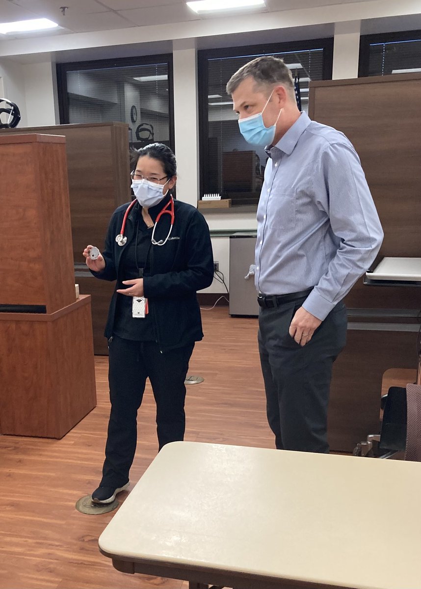 David Bell, MD (@davebellmd) on Twitter photo What started as a resident frustration ended as an improved handoff tool! Thanks Dr. Thuylinh Nguyen from <a href="/UTHealthGME/">UT Health San Antonio GME</a> for speaking up and the <a href="/SanAntonioVAMC/">San Antonio VAMC</a> team for supporting this safety effort. Here we recognize them with Education coins! #MedEd #QIPS Safety Culture! What started as a resident frustration ended as an improved handoff tool! Thanks Dr. Thuylinh Nguyen from <a href="/UTHealthGME/">UT Health San Antonio GME</a> for speaking up and the <a href="/SanAntonioVAMC/">San Antonio VAMC</a> team for supporting this safety effort. Here we recognize them with Education coins! #MedEd #QIPS Safety Culture!