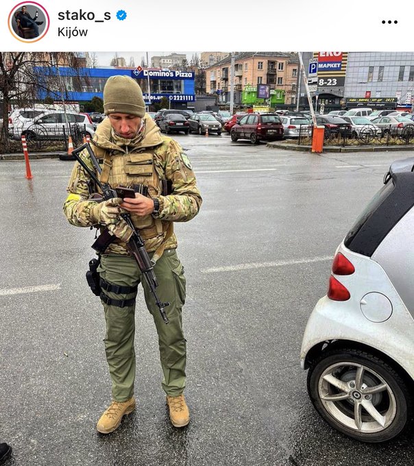 FM8LBb9WQAMwE3V?format=jpg&name=small