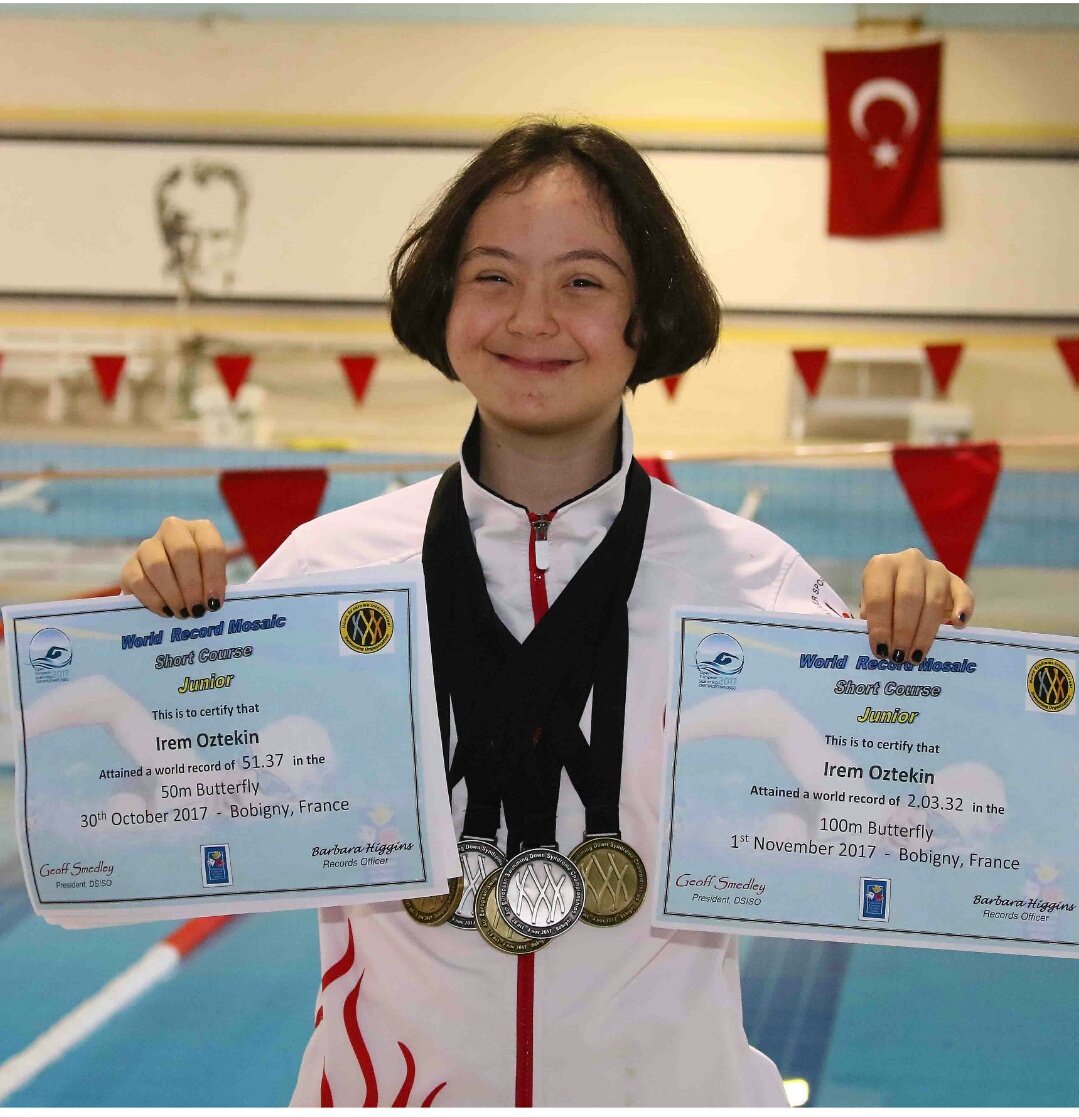#downsendrom   Şıkır şıkır rekortmen olduğumu söylemiş miydim? 🏊🏅💪