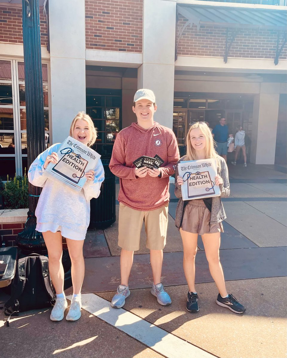 UAStudentMedia's tweet photo. Are you up-to-date on the health issues around campus? This issue of @TheCrimsonWhite might open your eyes! Grab a copy while we hand them out around the Student Center or check out CW online!
#BamaStudentLife #CollegeMedia #TodayAtUA https://t.co/mWJO7ibD7G https://t.co/e7a9VXnaGK