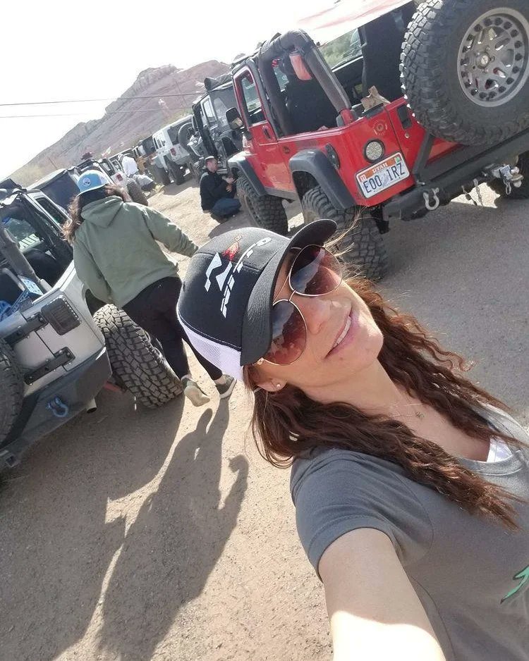 Go check out @wranglhers page and sign up for the Ladies EJS Experience 2022 Topless to the Top of the World 🌎.. Good people doing good things! #wranglher #wranglhers #topless #easterjeepsafari #ejs
#adamsdriveshaft #adamsfamily #driveshaft #driveshafts #driveshaftporn #jeep