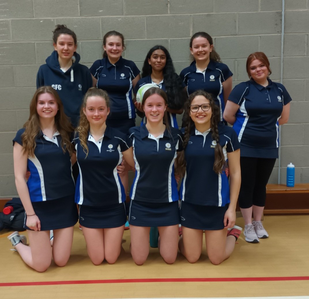 mountyorksport's tweet photo. A really great, close match v @AHSYork which could have gone either way! Thank you for a well contested game! #weknowgirlscan #netballnight https://t.co/Flp4yjTiED