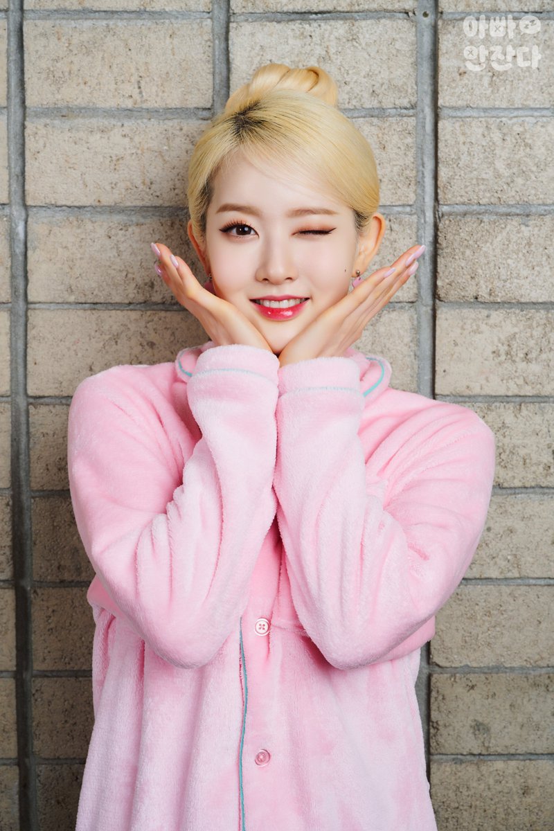 👑 말랑공주 시니 윙크 ✨
[#아잔다] <a href="/STAYC_official/">STAYC(스테이씨)</a>
