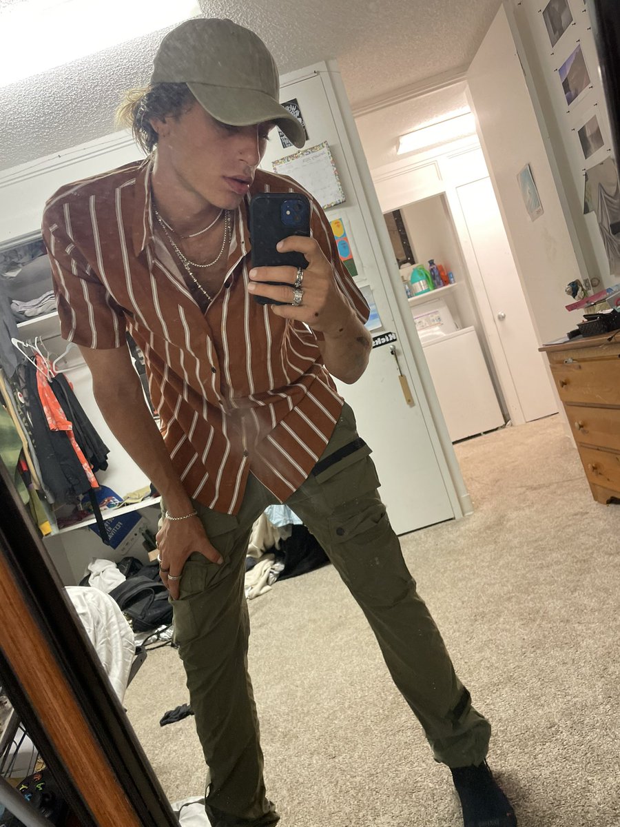 Sheesh 🙄 boner be popping thru these pants in public