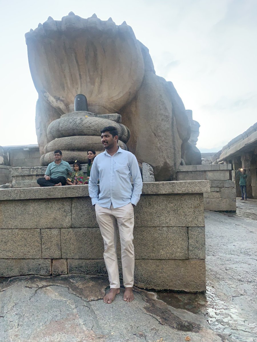 akshaycommonman's tweet image. #DAY1899 #YEAR6 @ColorsSuper @ColorsKannada @ColorsTVUK road never stops , it’s harder but not impossible to make it #AkkiInBBK9 #Season9ಪಕ್ಕಾ