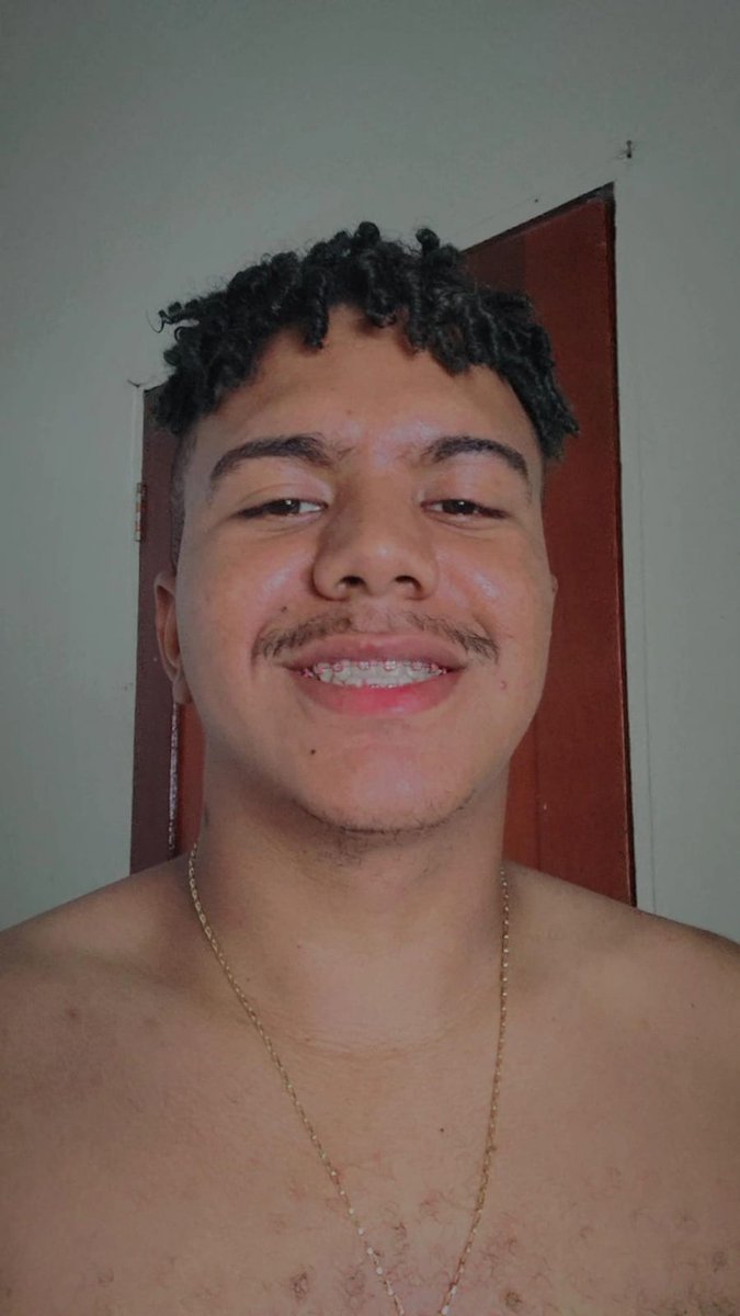 <a href="/yummyyeray/">𝑪𝒐𝒎𝒐 𝒖𝒎𝒂 𝒅𝒆𝒖𝒔𝒂</a>  vc meu fofura meu  presente do tt sempre esteve ao meu lado altas zueiras sabe que amo vc uma pessoa maravilhosa OBRIGADO POR FAZER PARTE DA MINHA VIDA Te amo ❤️ ps. Yeray pega no meu carai 🤣🤣🤣