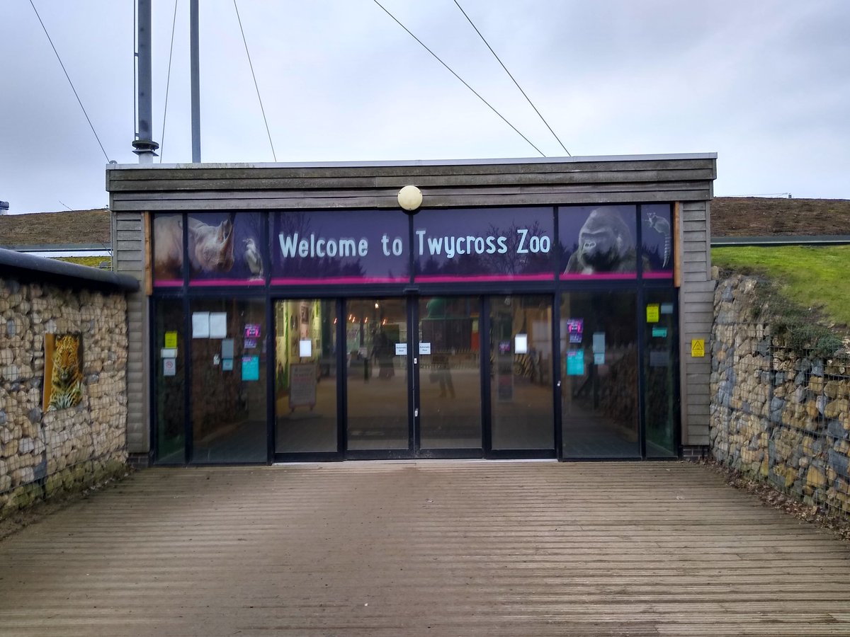 Presenting today at Twycross Zoo for the Hinckley &amp; Bosworth Rural Conference. Great to hear about the issues faced by our rural communities and we will work with our partners to tackle issues raised.