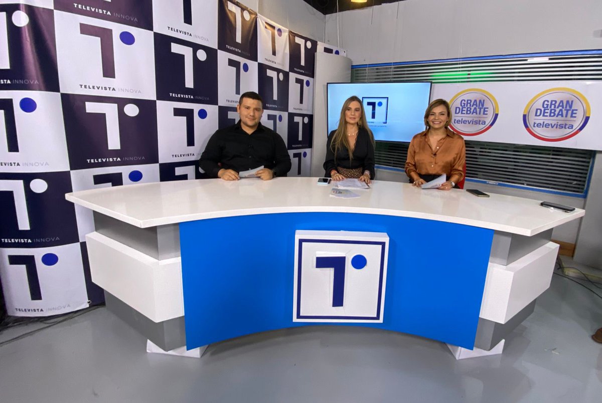 LasNoticiasTel's tweet photo. #Colombia Mucha atención porque @LasNoticiasTel, @CVNoticiasTV y @Televista_ los 3 noticieros del @CanalTelecaribe se unen al #GranDebate. Hoy el turno es para los candidatos presidenciales @IBetancourtCol, @OIZuluaga, @JohnMiltonR_ y @Enrique_GomezM. https://t.co/4451TXiWu8