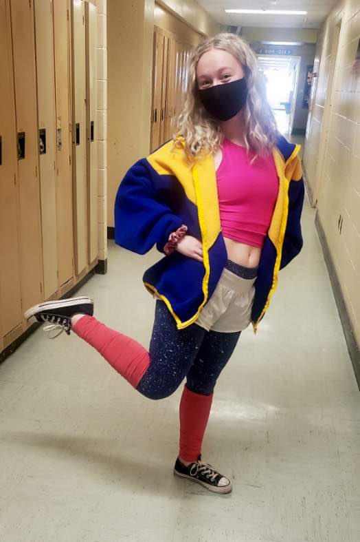 Simonds_HS's tweet photo. Which decade are we? #decadewars! ๐๐ https://t.co/dXfwDGXNFF