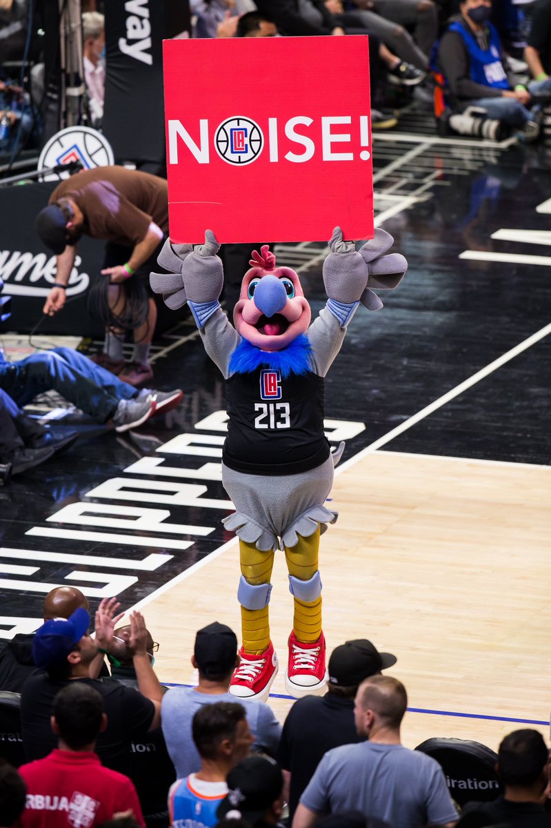#ClipperNation tonight we need you to bring the NOISE! 🗣 #BattleofLA