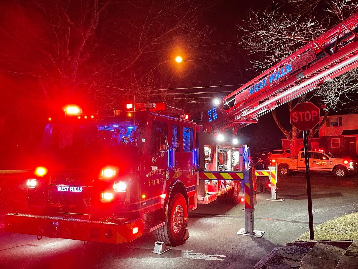 WestHillsRegFD's tweet photo. Approximately 10:00PM yesterday, The West Hills Regional Fire Department was dispatched for a Chimney Fire on Emmett Drive in Westmont Borough. 28 Truck arrived on scene with a working chimney fire. The fire was contained to the chimney and was extinguished. https://t.co/2KtW1hqw7m