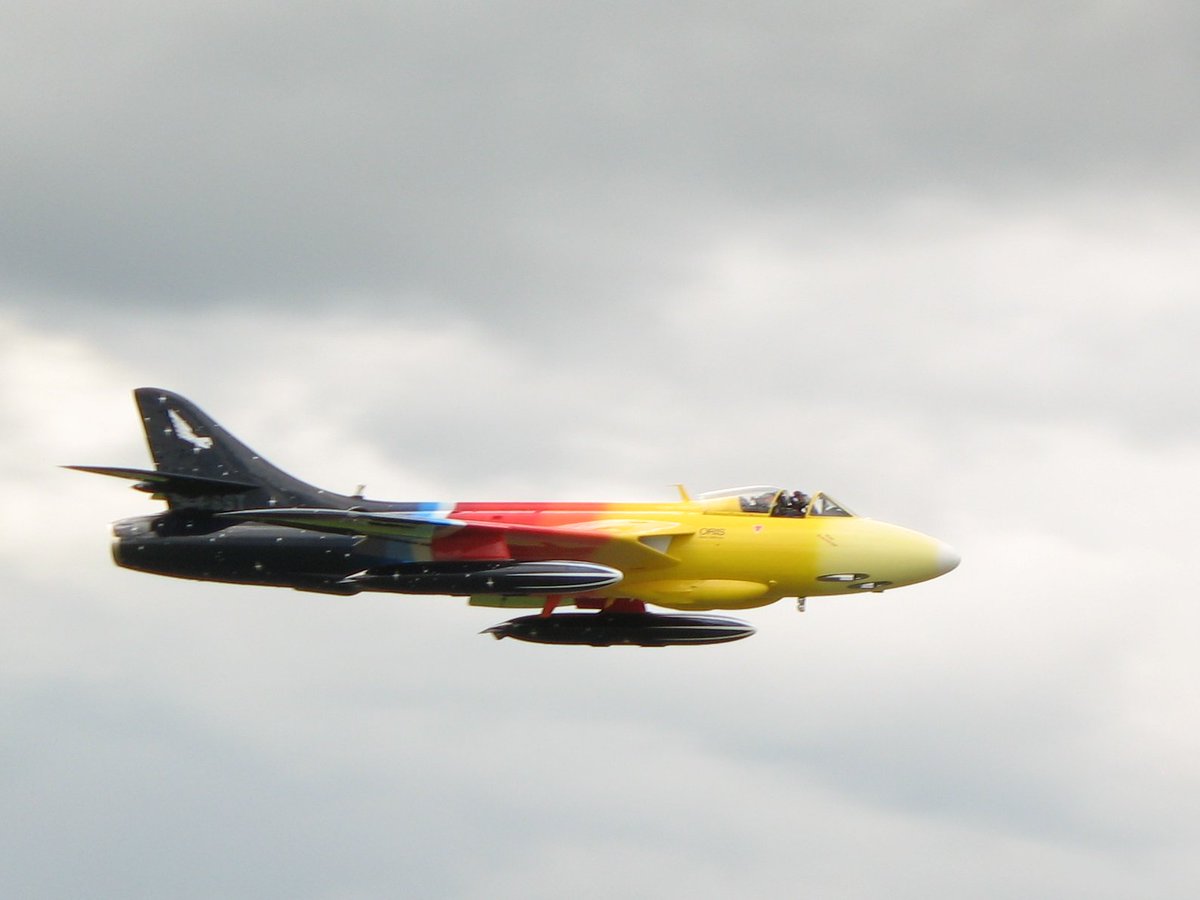 cjhm_models's tweet photo. #ThrowbackThursday
#RandomCJHMPicture from the archive
Dunsfold 2011 https://t.co/zv8PQSHIhQ