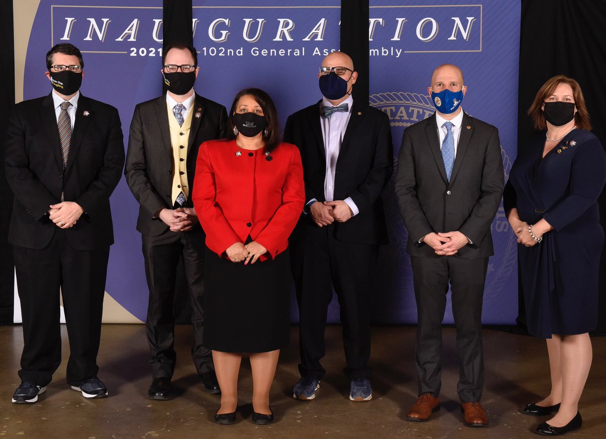 LakeCountyDems1's tweet image. So proud of our Lake County Democratic House Delegation, all of whom voted last year to end Mike Madigan&apos;s tenure as Speaker, and to bring new leadership to the IL House of Representatives. Illinois deserves ethical leadership and government we can trust to do what&apos;s right.#twill