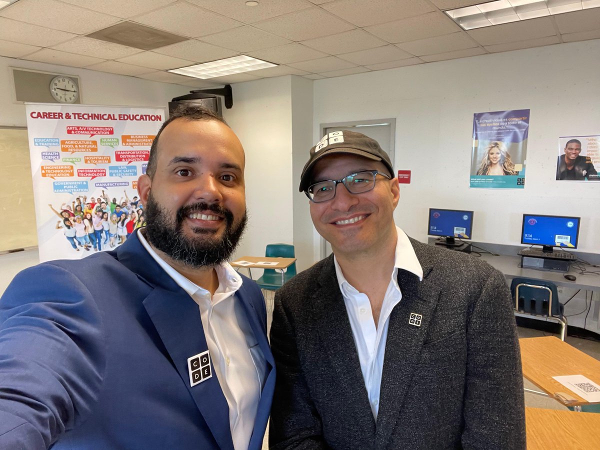 MiamiEdTech's tweet photo. Today we got the opportunity to host @codeorg and Hadi Partovi at @BTW_SHS to see all of the amazing work done by students and meet the incredible staff. Every school needs a CS program and we stand alongside https://t.co/DgeKosEcWz in the movement.

#codeorg #hourofcode #miami https://t.co/VajewQwmPc