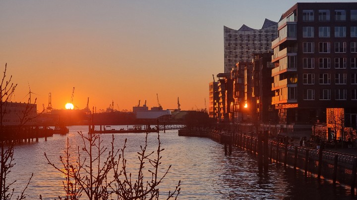 _Matthze_'s tweet image. Hamburg ist mal wieder komplett im Angeber-Modus...