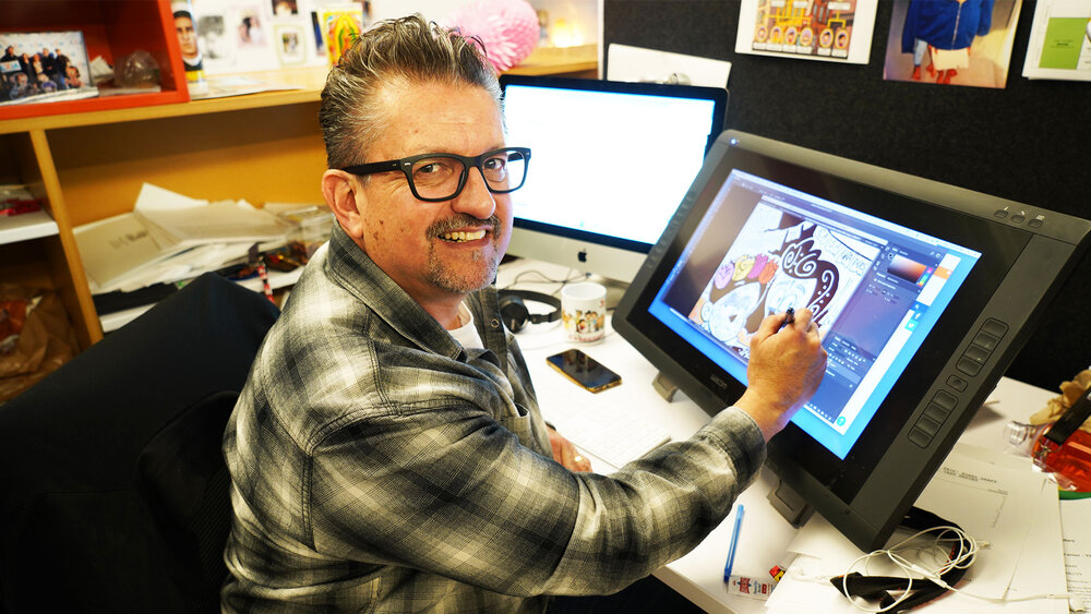 RicTorresII's tweet photo. So proud of my @PochoVillaProds producing partner, @LaloAlcaraz, on receiving the #2022 @TheHerbBlockFdn Prize in Editorial Cartooning. Dood is a legit genius and as humble as #PochoPie. Congrats, my brother.🏁 #DCFiesta #WootWoot. 🏁https://t.co/vsAXI7EsaS https://t.co/meEi5RHU5D